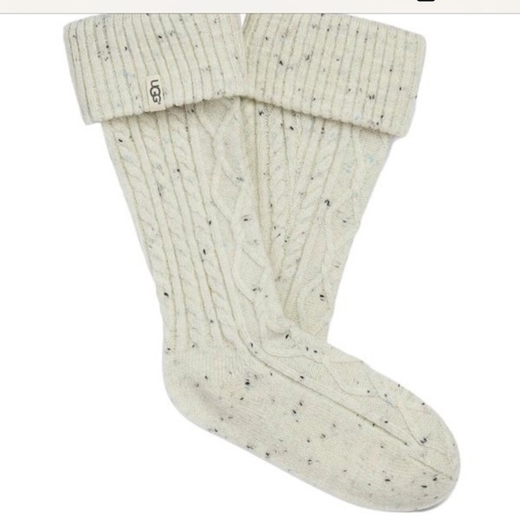 UGG Tall Boot Socks in Cream. Shaye Rain Boot Socks Cable Knit Knee High NEW NIB - Picture 4 of 9
